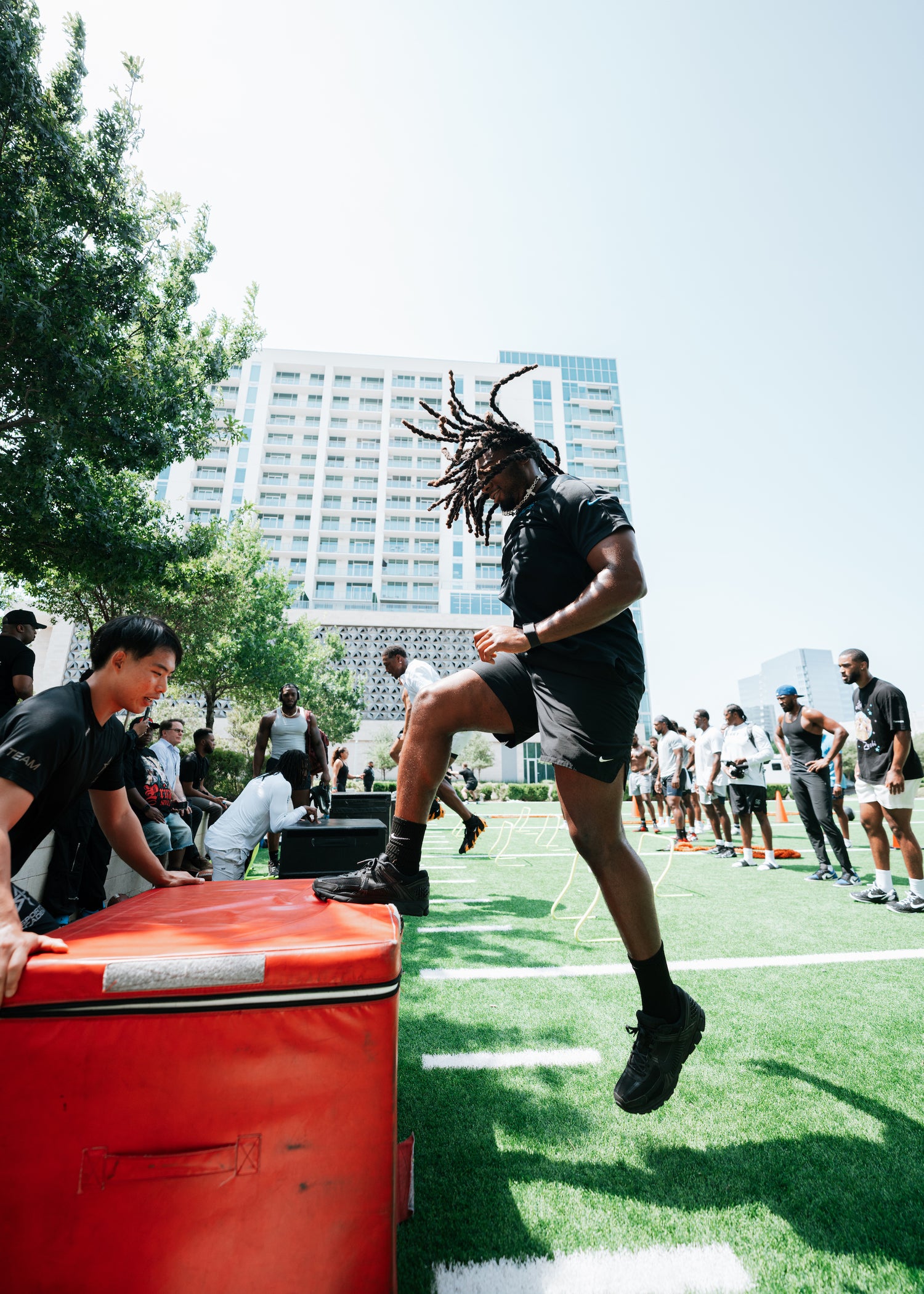 Deacademy Sports Careers - wetxyp4